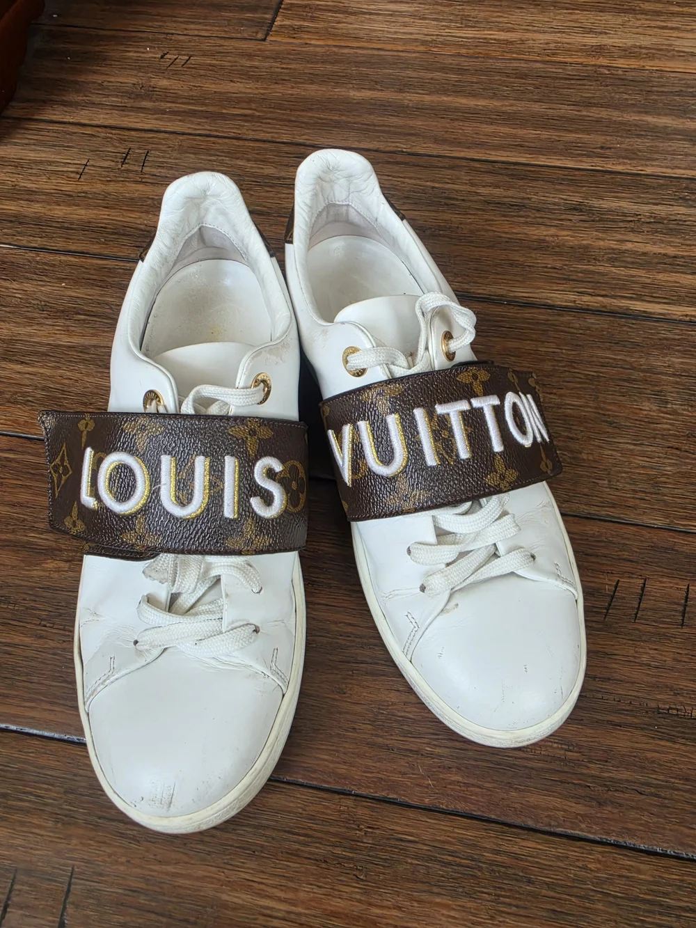 Louis Vuitton White Leather Low-Top Sneakers with Monogram Strap